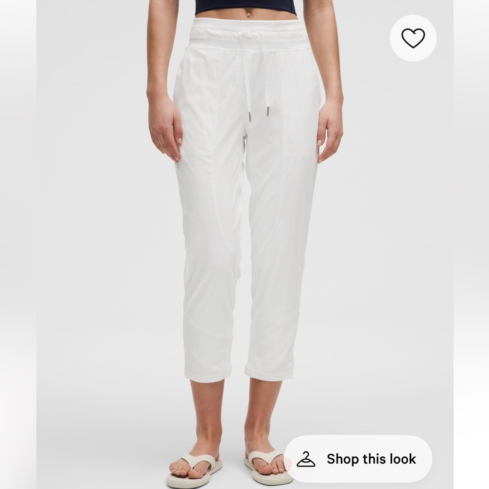 lululemon Cropped Dance Studio Pants – White (Size 6)